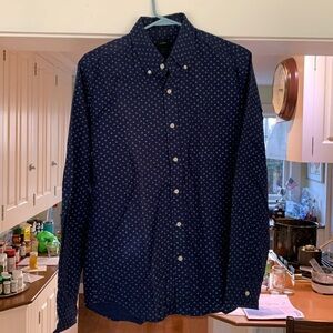 J Crew shirt size Medium/Slim
Very lightly used